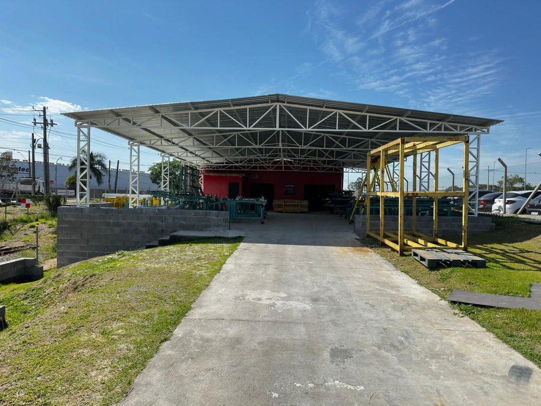 Alstom galpão industrial cobertura Galvalume completo — FBM Dourado